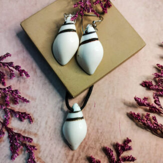 Handmade Pendant Set