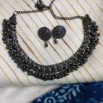 Ratri Necklace Set