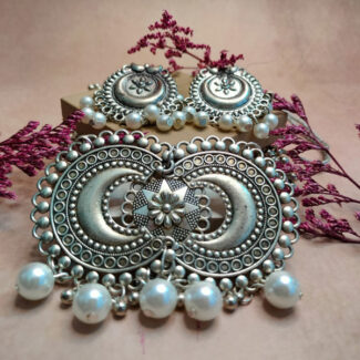 Maha Oxidised Necklace Set