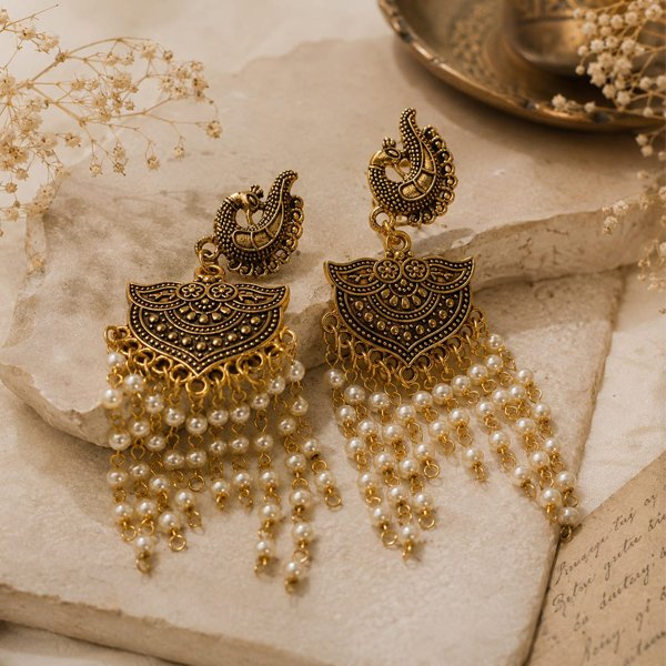 Srida-Pearl-Drops-Earrings2