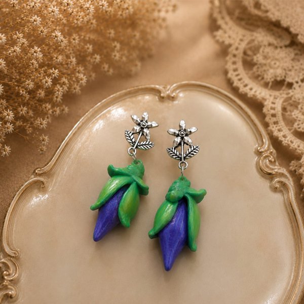 Aparajita-Bloom-Clay-Pendant-Set.jpg1