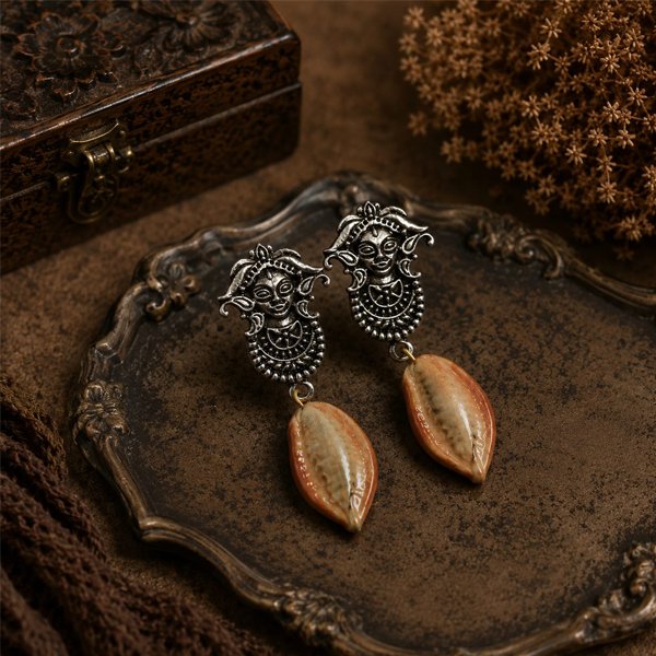 Durga-Cowrie-Clay-Earrings1
