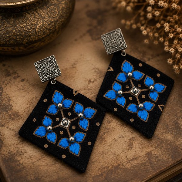 Midnight-Petal-Cloth-Earrings